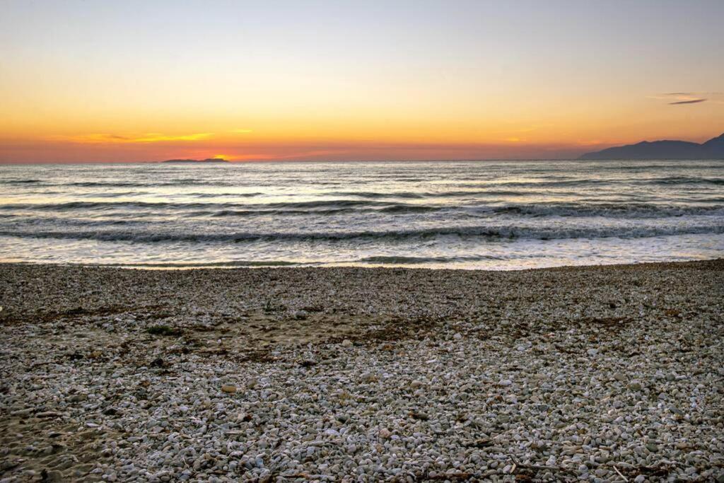 Maistro Beach House Villa Acharavi  Dış mekan fotoğraf